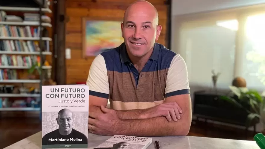 Un futuro con futuro: El nuevo libro de Martiniano Molina