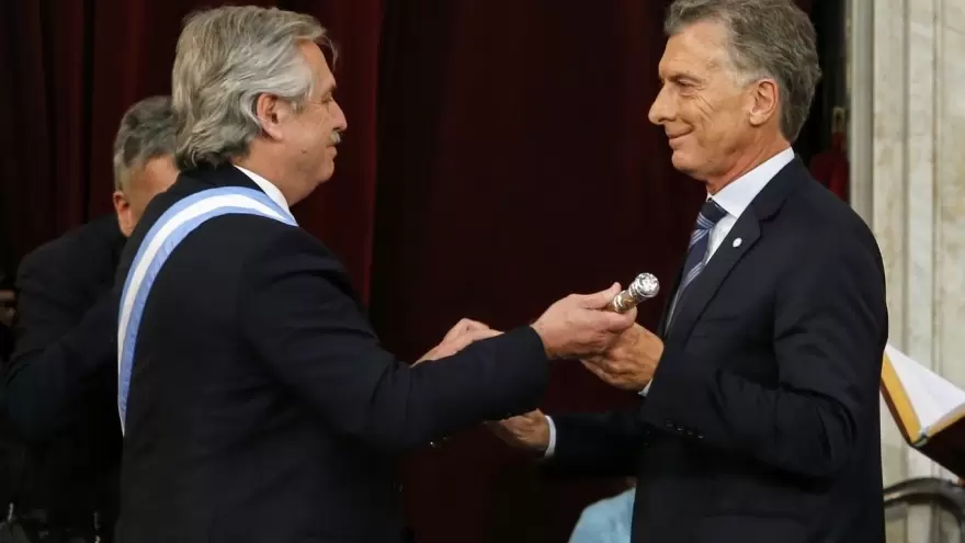 Alberto Fernández y Mauricio Macri, los principales apuntados por la situación socioeconómica del país