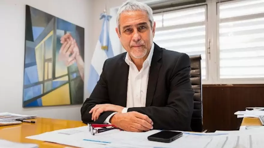 Ferraresi quiere a Pablo Echarri como intendente de Avellaneda