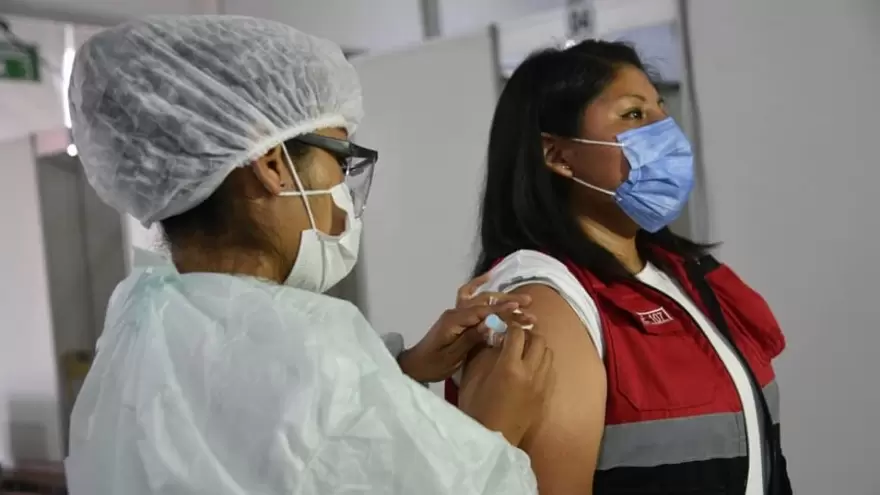 COVID-19: En Jujuy, siete de cada diez están a favor de la obligatoriedad de la vacuna