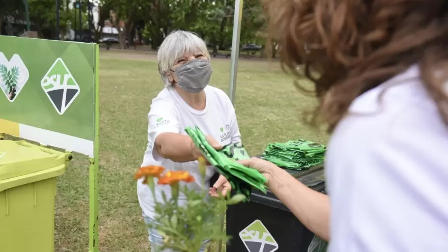Eco-canje: Vecinos de Gonnet podrán intercambiar residuos reciclables por kits ecológicos