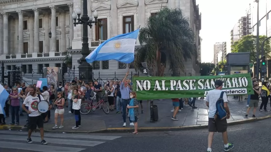 Luján se moviliza en rechazo al pase sanitario y la “muerte civil”