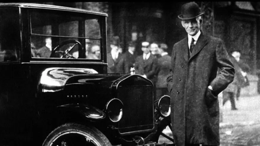 Henry Ford y su revolución en la industria automotriz