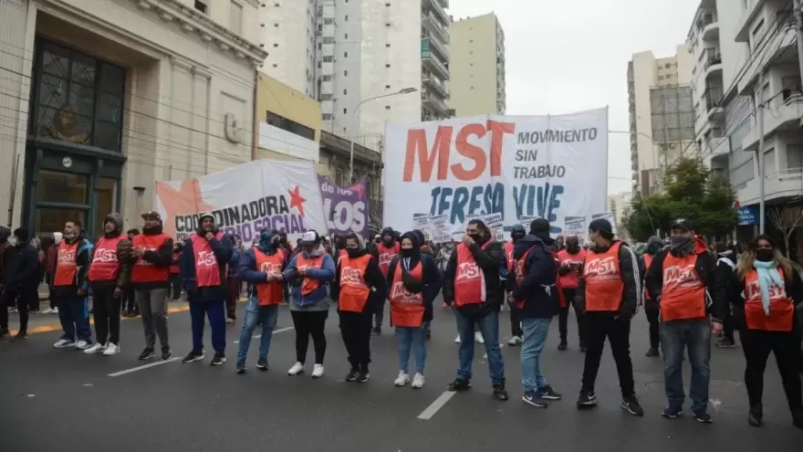 Marcha a Desarrollo Social: “El ministro Zabaleta tiene que dar respuestas, sino está pintado”