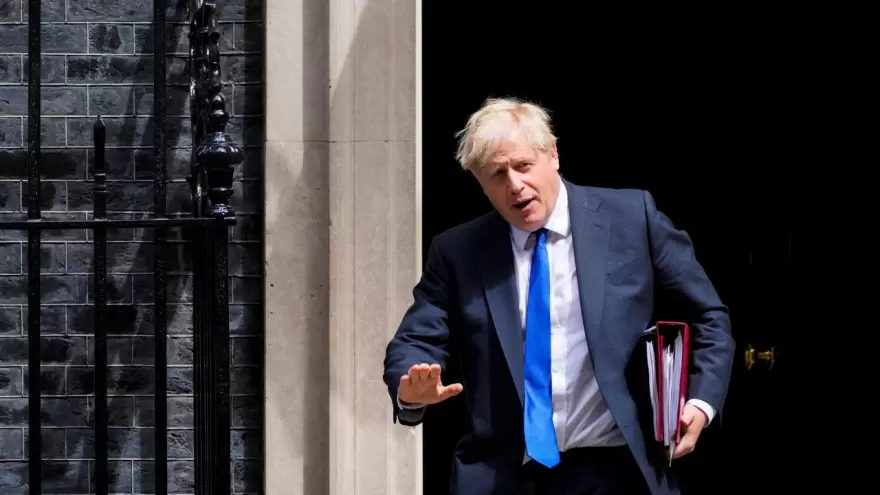 Crisis británica tras la renuncia de Johnson: “Evidencia el agotamiento de la derecha populista”