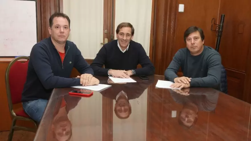Acuerdo paritario para los trabajadores municipales de La Plata