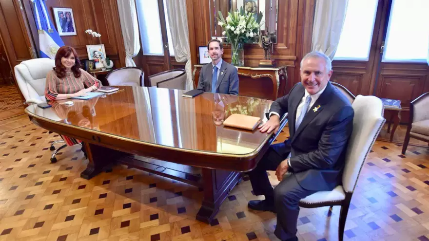 Tras los dichos embajador norteamericano, la grieta argentina sigue impidiendo el consenso 