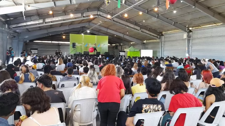Más de 2.500 jóvenes de 37 escuelas de San Fernando participaron del Programa Artístico Escolar Municipal