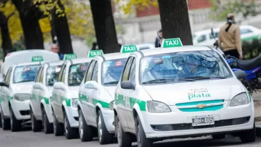 La Plata: Taxistas denuncian trabas del Frente de Todos en la actualización de los viajes