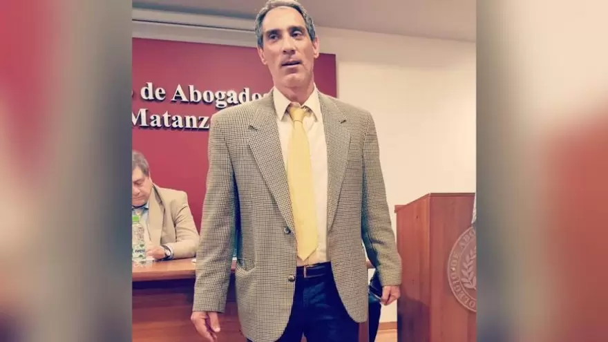 Denuncian a Martín Rivas por violencia y daño emocional hacia una colega