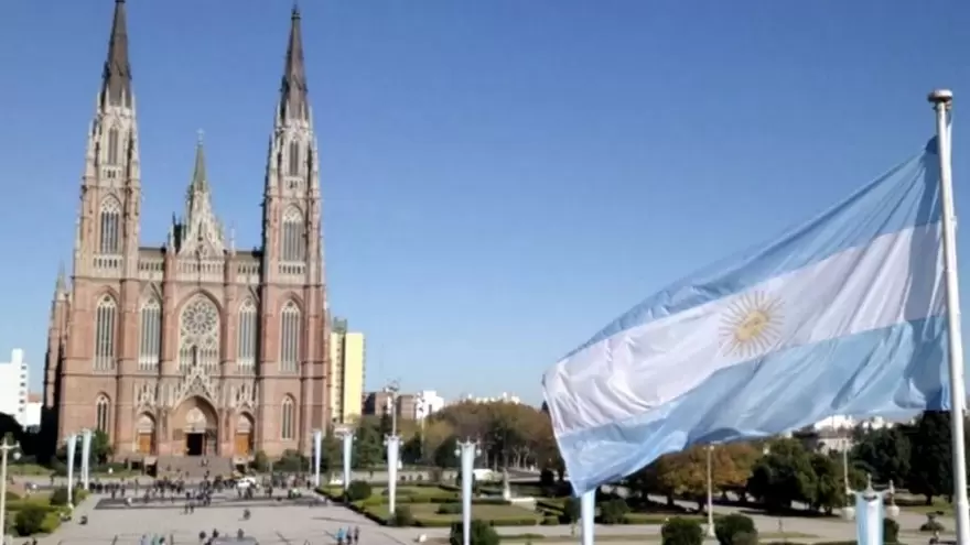 Te Deum ecuménico por la patria en la catedral de La Plata