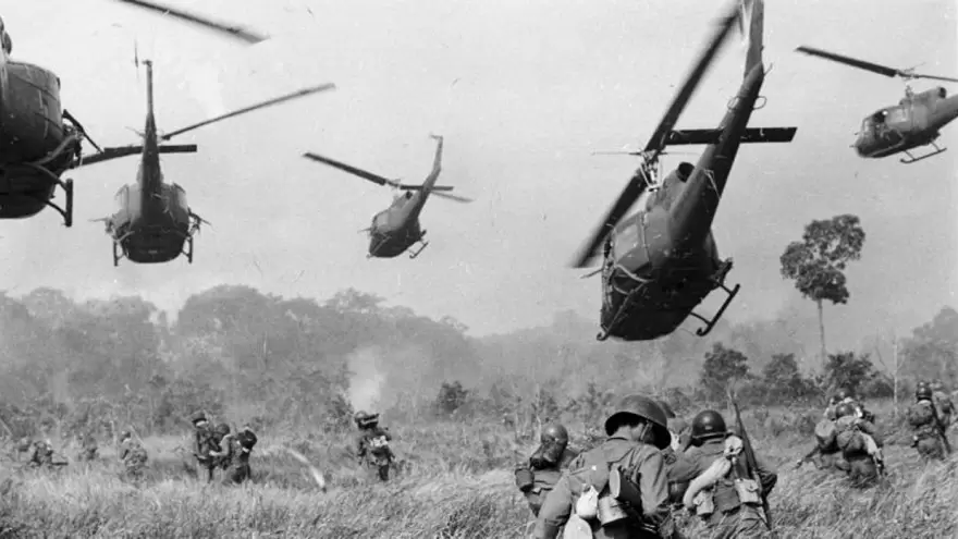 Los años 60: Entre la violencia y el pacifismo