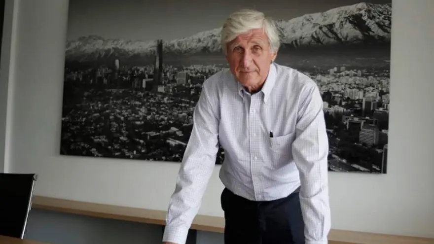 El “modelo chileno” propuesto por Milei, explicado por chilenos: “El rol regulador del estado es clave”