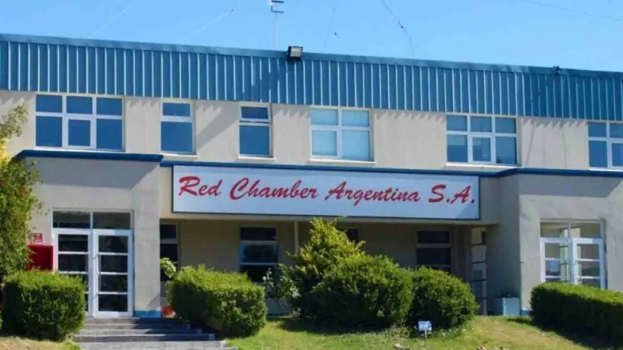 Chubut rescinde contrato con Red Chamber por incumplimientos y busca garantizar los empleos