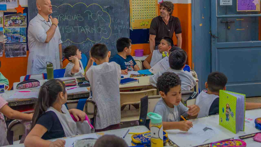 San Fernando anunció la renovación de 7 escuelas durante el verano: Cuáles son y qué obras incluyen