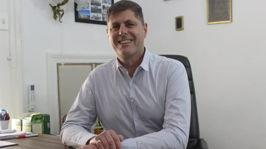 José Minaberrigaray: “Se está matando a la industria nacional para que cuatro o cinco vivos importen todo”