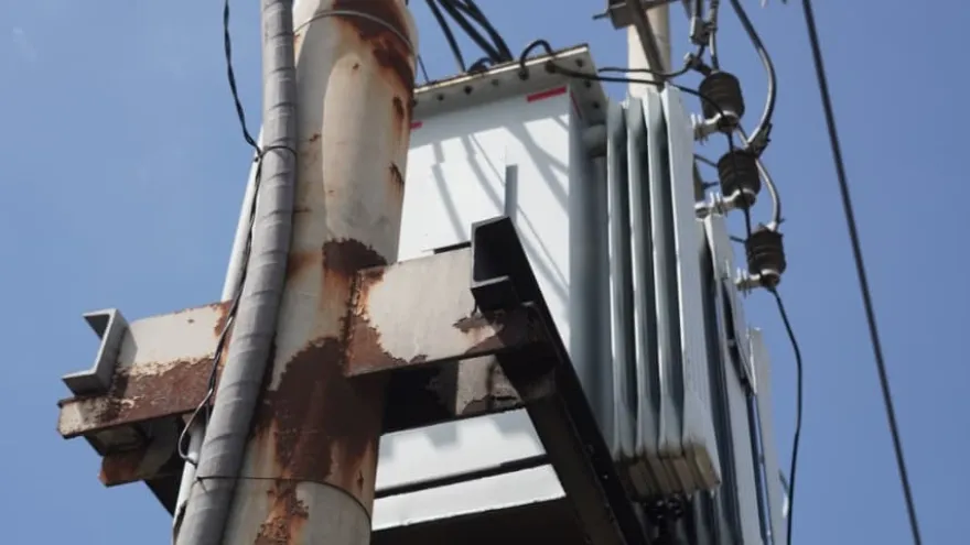 Fernando Gray reclamó a Edesur por los reiterados cortes de luz en Esteban Echeverría