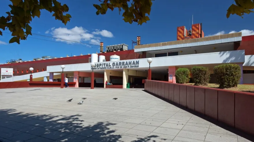 Hospital Garrahan: Los contratos de limpieza que se comen el presupuesto en plena crisis