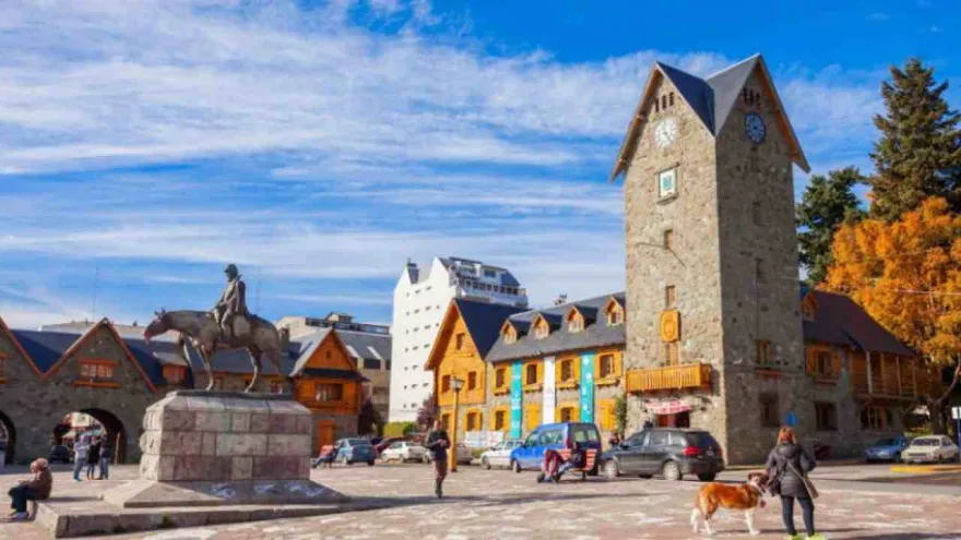 Bariloche: El concejal Leandro Costa Brutten denunció sobrecostos ilegales