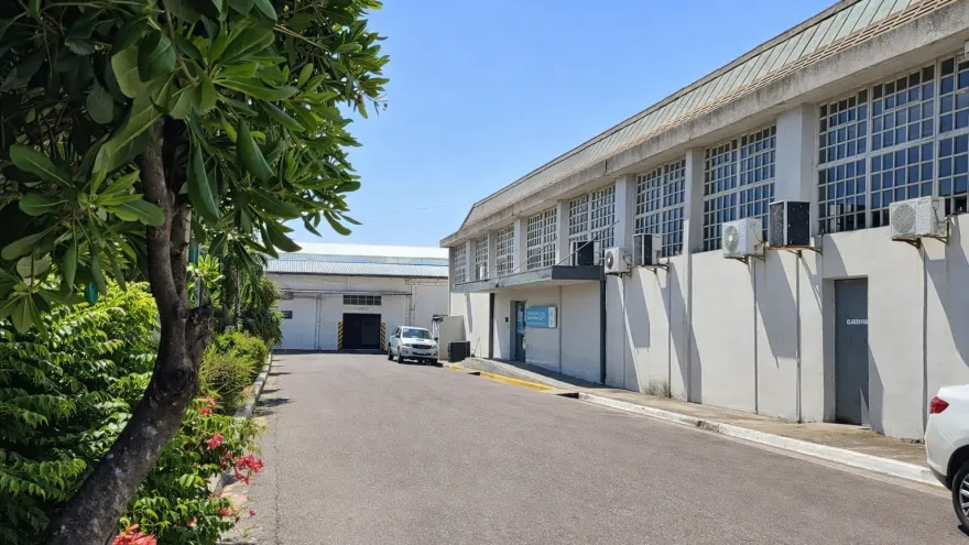 Imprenta bonaerense: Denuncian una “cama” con allanamiento y detenciones