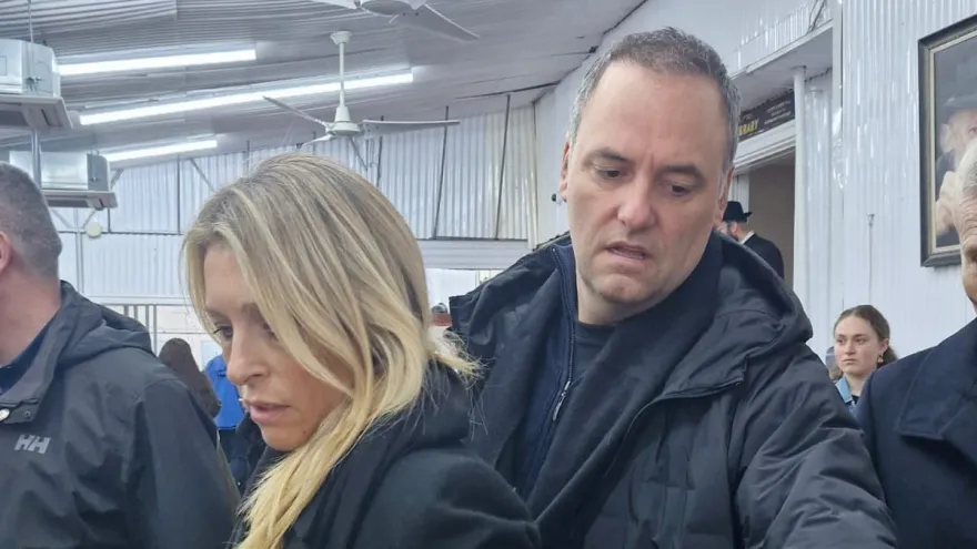 Los viajes de Manuel Adorni: “El error ha sido notorio, hay un acto de abuso”