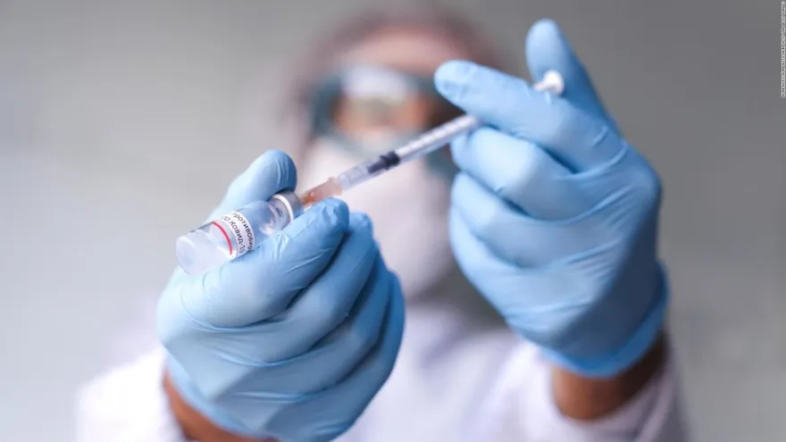 CONICET: Persecución por "químicos no declarados en vacunas COVID-19"