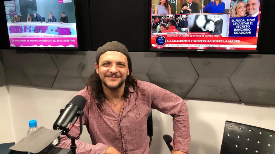 Máximo Rozenfeld: “El piano bar es una comunión, una ceremonia colectiva”