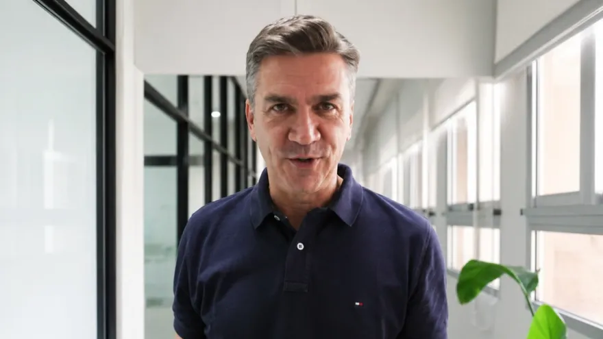 Chaco: Caso de médica trucha expone fallas en el gobierno de Leandro Zdero