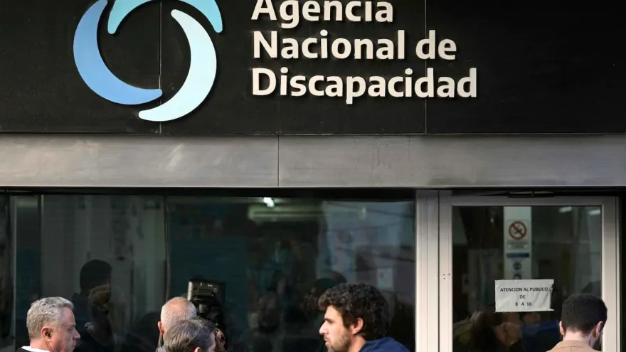 "La crueldad de este gobierno con la discapacidad es inhumana"