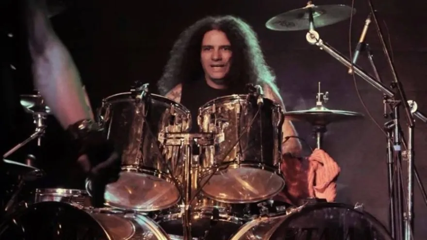 Adrián Cenci, ex V8: “El heavy metal en Argentina sigue siendo complicado”