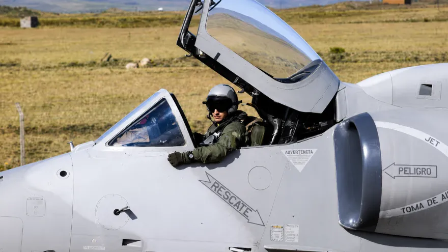 Fuerza Aérea: la silenciada tragedia de Testa La Rosa que precipitó el retiro de los A-4AR