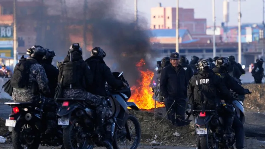 Crisis en Bolivia: "Hay escasez de combustible y de productos básicos"