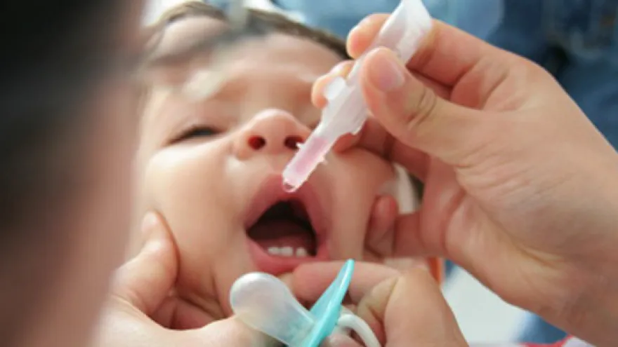 "Está explotando la cantidad de niños afectados por la industria farmacéutica"