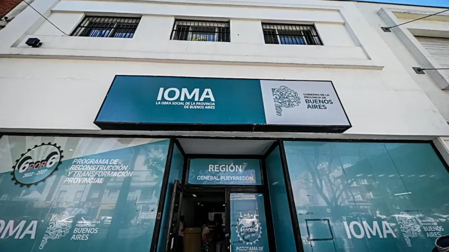 Denuncian que IOMA mantiene deudas enormes con terapeutas: "Estamos a la deriva"