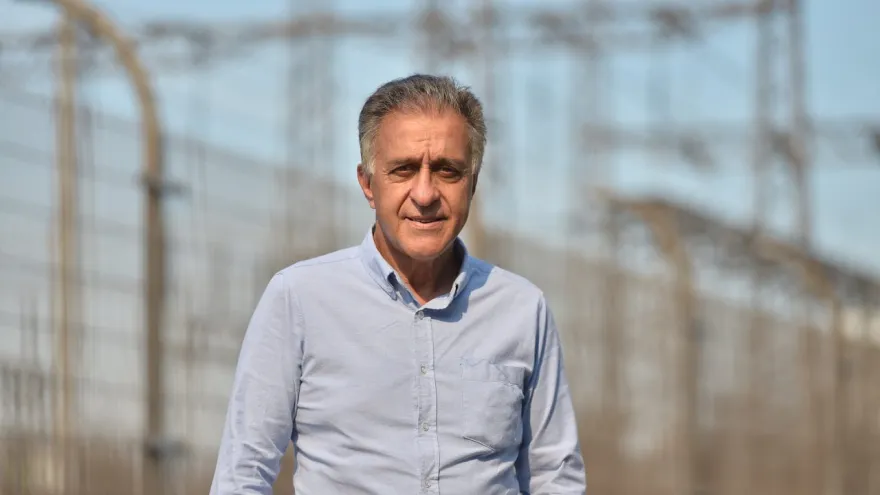 Néstor Pitrola: “El gobierno tiene prioridad para pagarle a los fondos buitre mientras destruye el país”