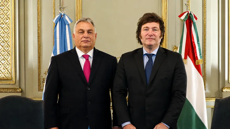 Javier Milei en Madrid: el viaje que vuelve a cruzar a Faro, Tecnopolitea y la red húngara de Agustín Laje
