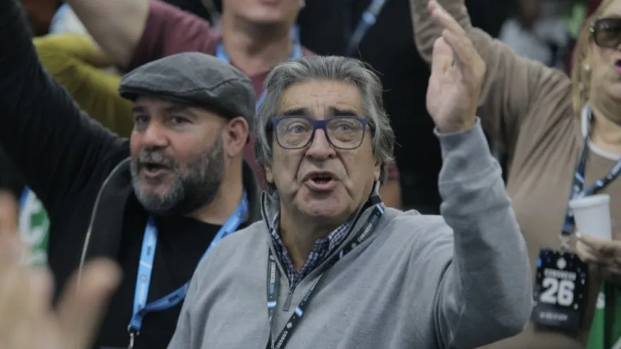Hugo Godoy: “Las tres centrales sindicales nos reunimos para delinear un paro nacional”