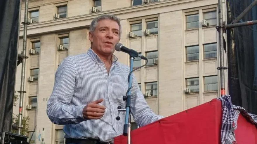 Juan Carlos Giordano: "Los salarios y las jubilaciones son cada vez peores"