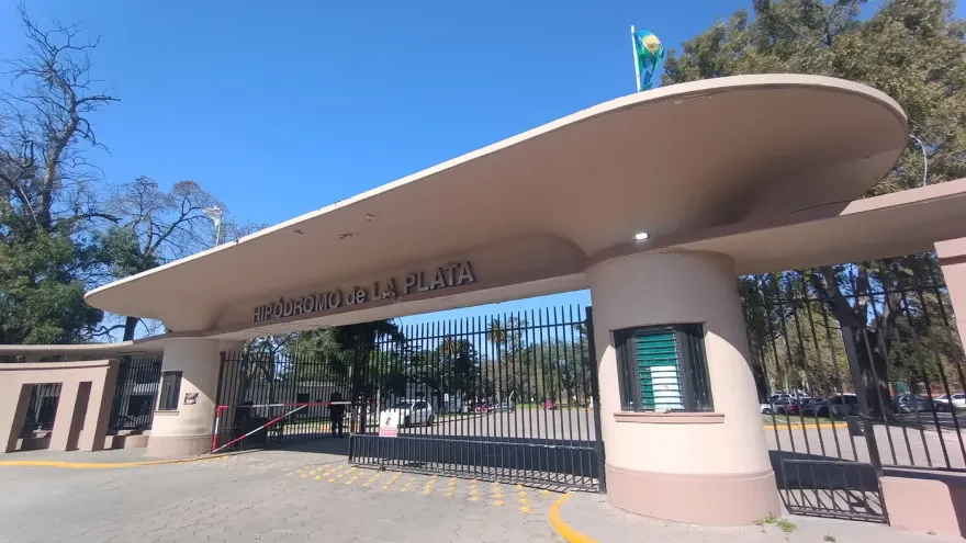 Hipódromo La Plata: “Si el gremio no se renueva, en unos años la realidad nos lleva puestos”