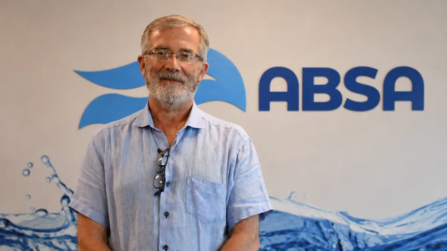 Meses sin agua: los reclamos contra ABSA se multiplican y apuntan a Darío Acha