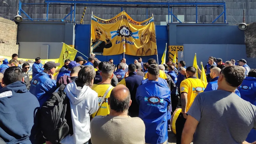 UOM La Matanza: "Hay trabajadores a los que no les alcanza para el boleto para ir a trabajar"