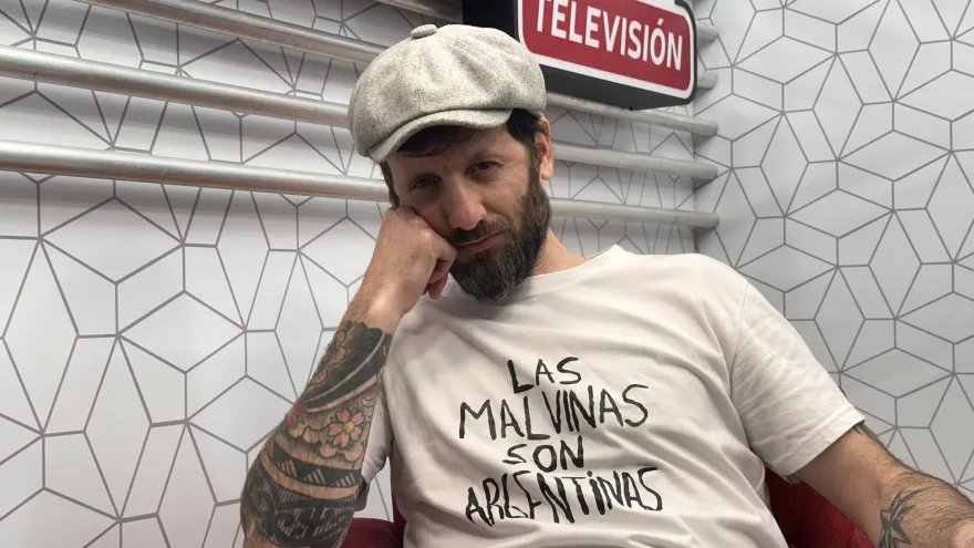 Juan Ignacio Provéndola: “Los Violadores fue la primera gran banda punk de Argentina”