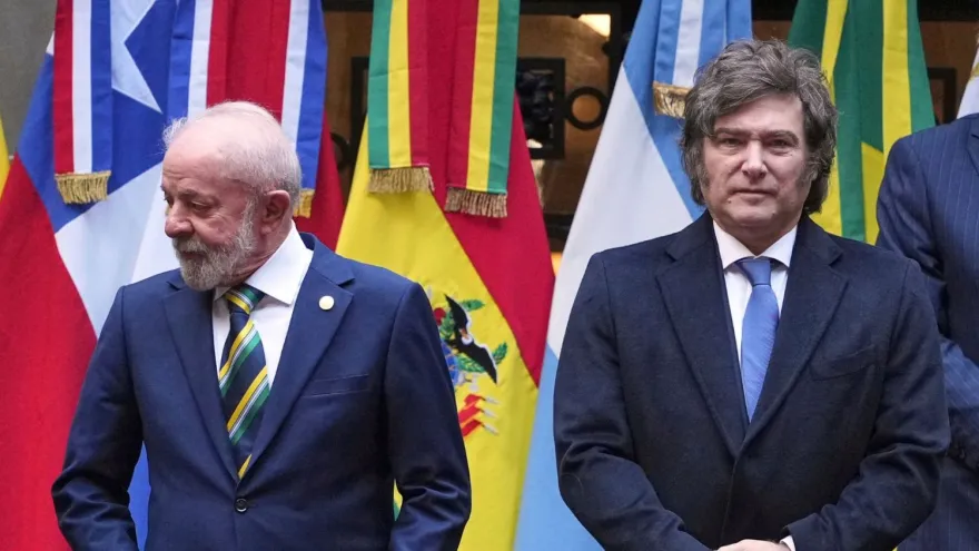 Milei versus Lula: 7 de 10 argentinos desaprueban dichos de “ladrón” y “basura socialista”