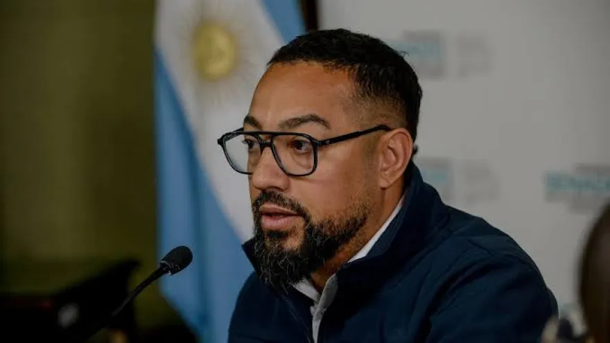 Luciano Olivera: "IOMA tendría que administrar sus propios recursos de manera independiente y autónoma"