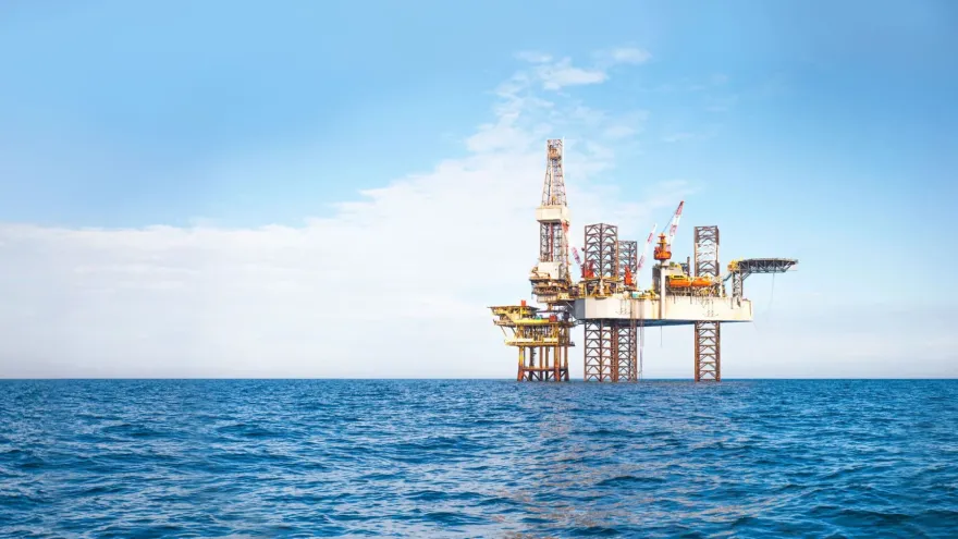 Malvinas: el millonario proyecto petrolero que vuelve a poner al mar argentino en alerta