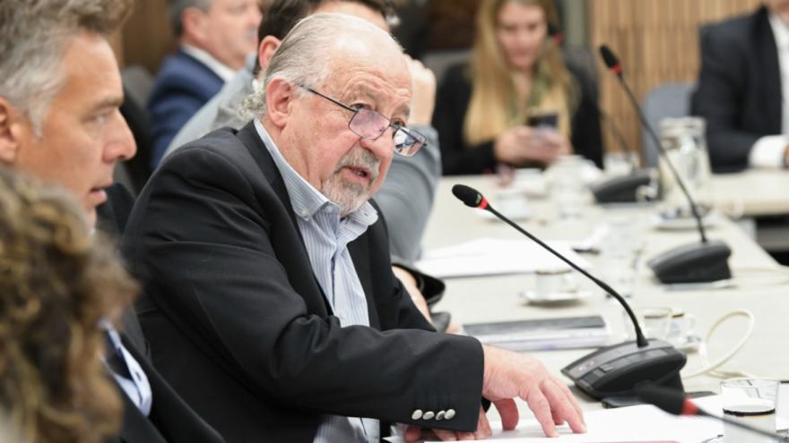 Hugo Yasky: “Kicillof demuestra que puede mantener la estabilidad sin ajustar al pueblo”
