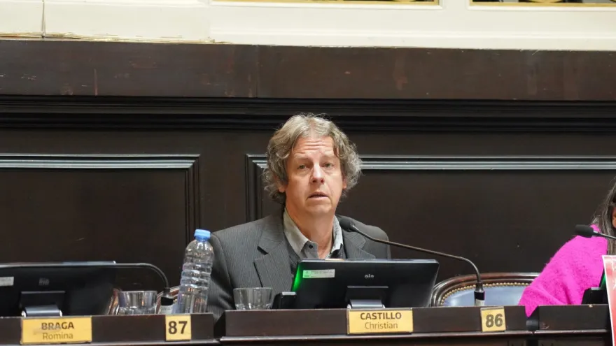 Christian Castillo: "Hay que resistir para enfrentar y derrotar al gobierno"