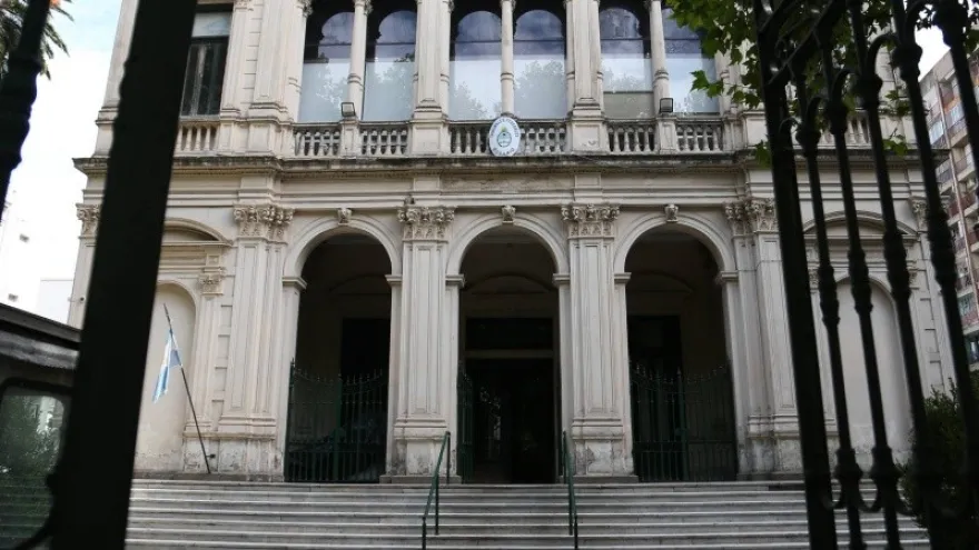 Buscan conocer su origen y apuntan a una partera: “Queremos saber la verdad”