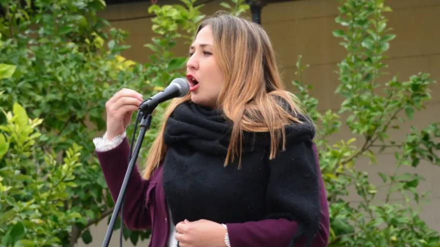 La Plata propone frenar la usura: “El endeudamiento no es para lujos, es para comer”
