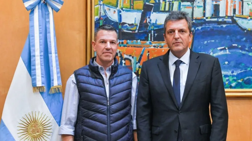 Roque Pérez: sanciones por fondos para combatir cotorras y multa a Maximiliano Sciaini